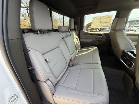 New 2026 GMC Sierra 1500 SLT w/ SLT Premium Plus Package image 25