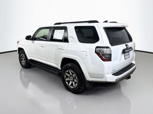 Certified 2024 Toyota 4Runner TRD Off-Road Premium AWD/4WD image 5