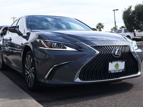 Used 2020 Lexus ES 350 w/ Premium Package image 18