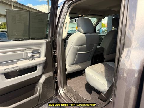 Used 2019 RAM 1500 Big Horn RWD image 24