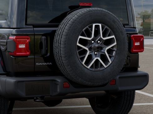 New 2026 Jeep Wrangler Unlimited Sahara AWD/4WD image 13