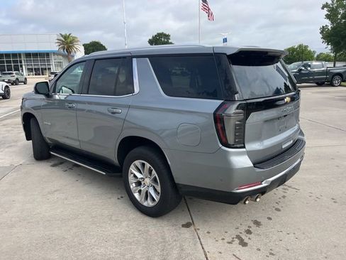 Used 2025 Chevrolet Tahoe Premier RWD image 4