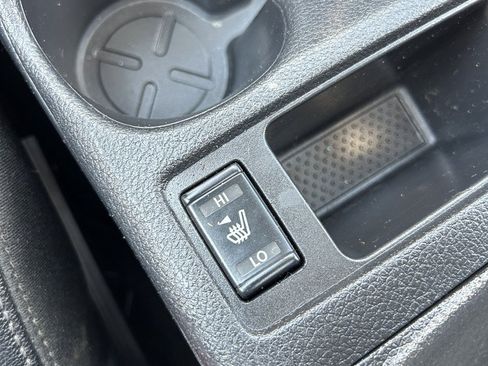 Used 2016 Nissan Rogue SL w/ SL Premium Package FWD image 14