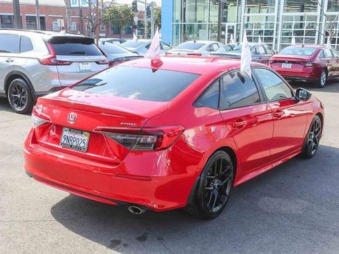 Used 2022 Honda Civic Sport image 5