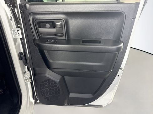 Used 2022 RAM 1500 Tradesman w/ Chrome Appearance Group image 27