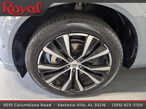 Certified 2024 Volvo XC60 B5 Plus w/ Protection Package Premier AWD/4WD image 26