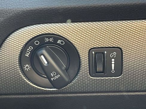 Used 2020 Dodge Durango GT image 27