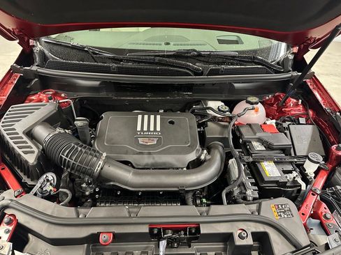 New 2026 Cadillac XT5 Premium Luxury w/ LPO, Floor Liner Package image 39