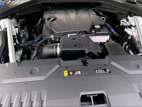 New 2026 Genesis GV70 2.5T Advanced image 10