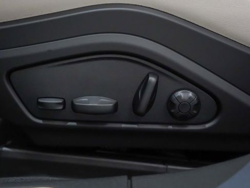 New 2026 Porsche Panamera 4 AWD/4WD image 25
