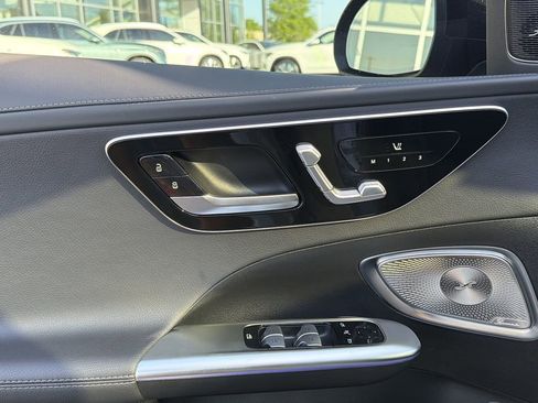Used 2025 Mercedes-Benz C 300 Sedan image 22