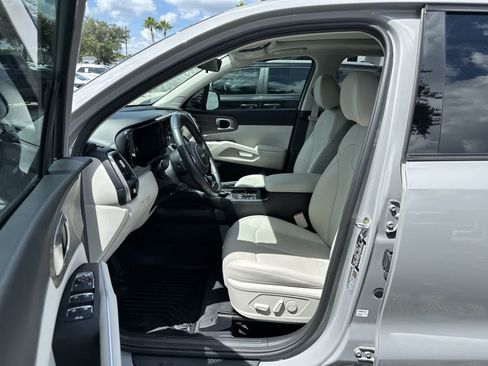 Used 2022 Kia Sorento X-Line EX AWD/4WD image 2