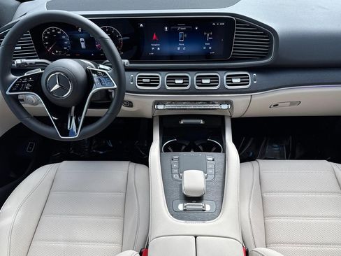 New 2026 Mercedes-Benz GLE 580 4MATIC image 4