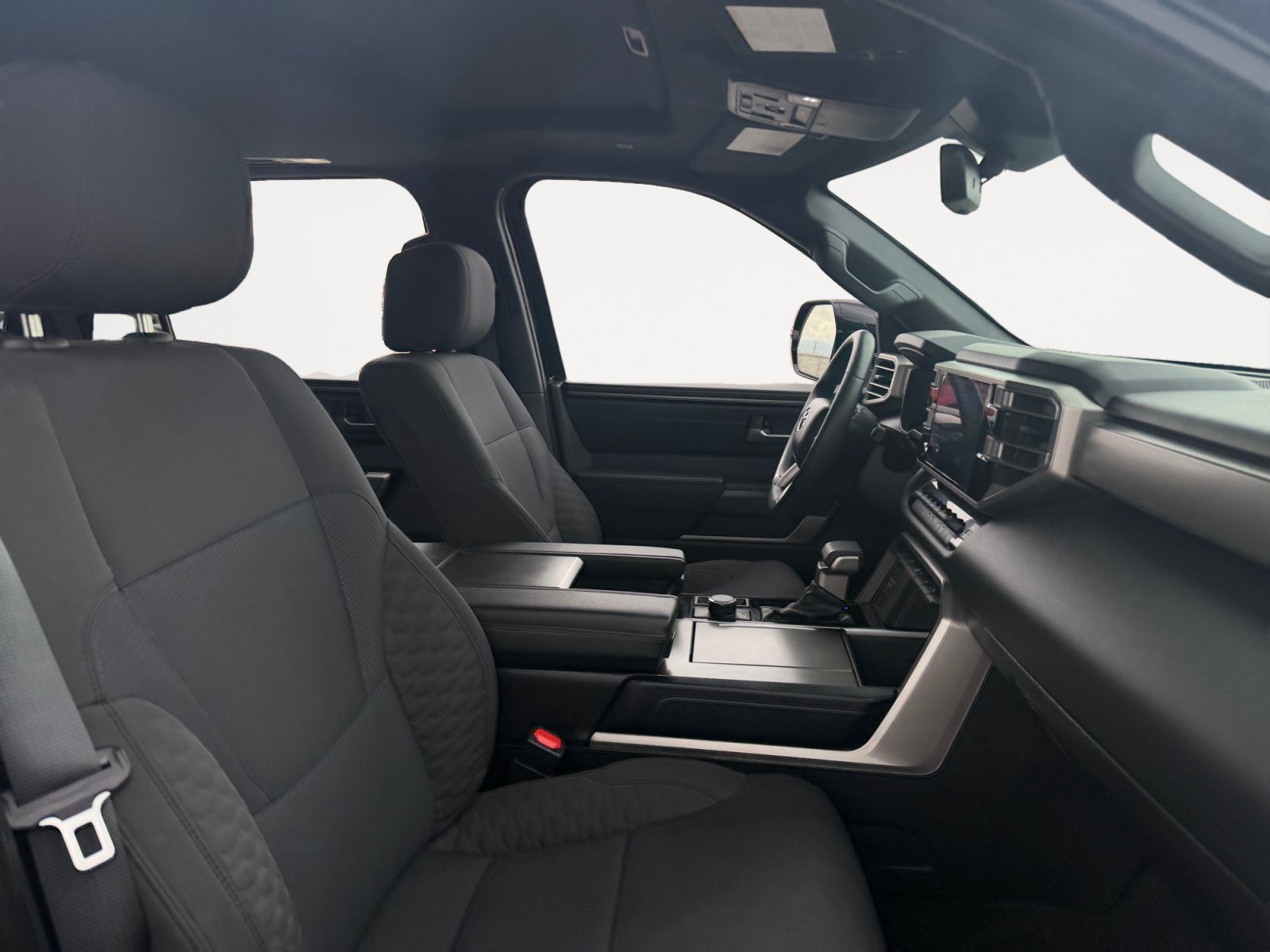 Certified 2025 Toyota Sequoia SR5 AWD/4WD image 15