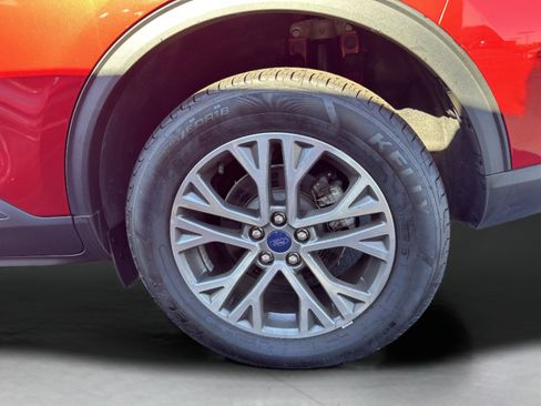 Used 2022 Ford Escape SEL image 8