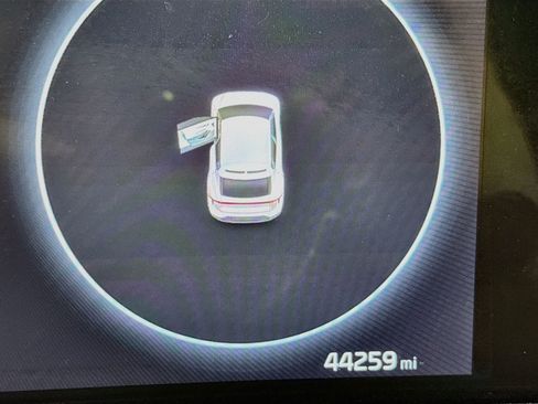 Used 2023 Kia EV6 Wind AWD/4WD image 17