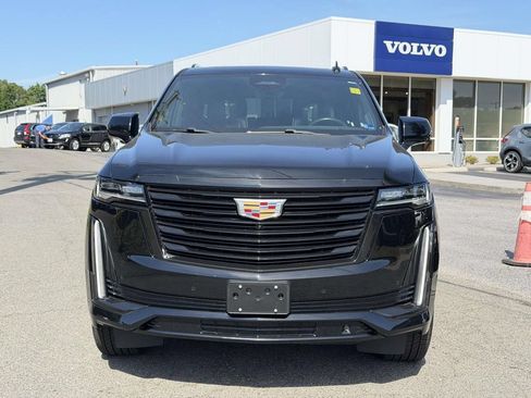 Used 2022 Cadillac Escalade Premium Luxury Platinum w/ Heavy-Duty Trailer Package AWD/4WD image 24