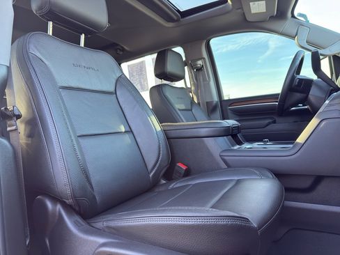 Used 2025 GMC Sierra 2500 Denali w/ Denali Reserve Package image 31
