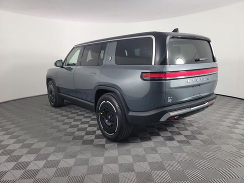 Used 2025 Rivian R1S Adventure AWD/4WD image 3