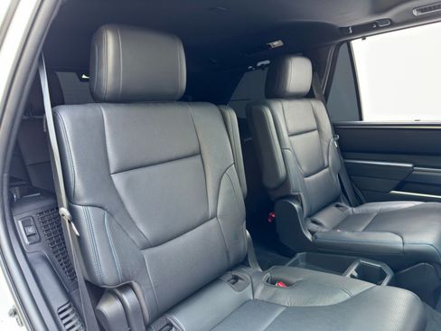 Used 2024 Toyota Sequoia Platinum AWD/4WD image 44