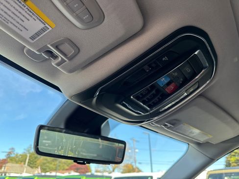 Used 2023 Jeep Grand Cherokee 30th Anniversary image 29