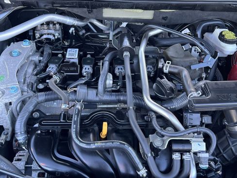 Used 2021 Nissan Sentra SV image 24