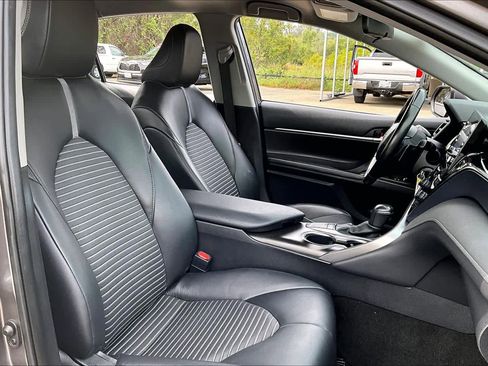 Certified 2023 Toyota Camry SE image 8