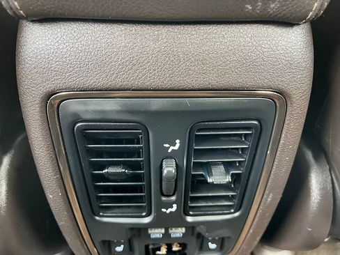 Used 2014 Jeep Grand Cherokee Summit image 41