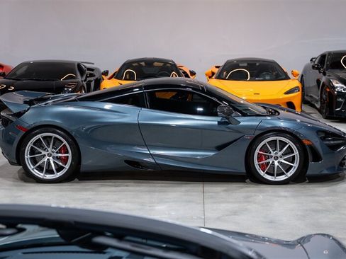 Used 2018 McLaren 720S Performance RWD image 7