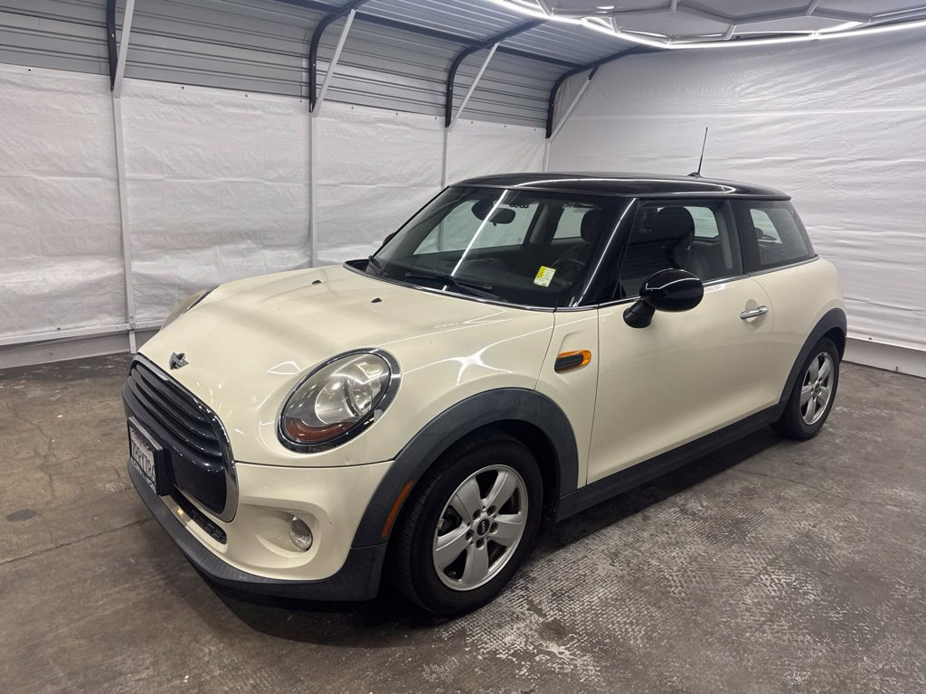 Used 2016 MINI Cooper 2-Door Hardtop FWD image 3