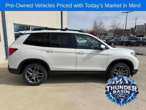 Used 2023 Honda Passport EX-L image 9