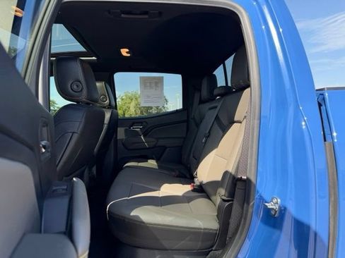 Certified 2025 Chevrolet Colorado ZR2 w/ Technology Package AWD/4WD image 8