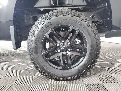 New 2026 Chevrolet Silverado 1500 Custom Trail Boss w/ Midnight Edition AWD/4WD image 27