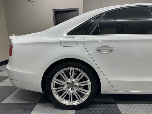 Used 2013 Audi A8 4.0T w/ Convenience Pkg image 7