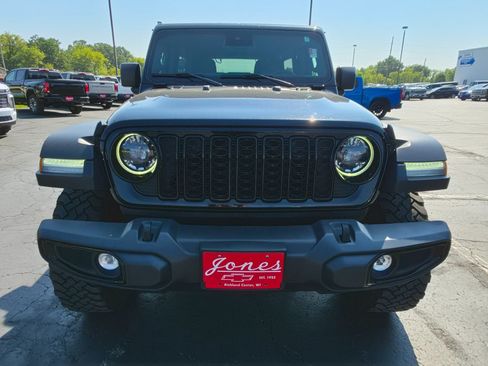 Used 2025 Jeep Wrangler Unlimited Sport AWD/4WD image 8