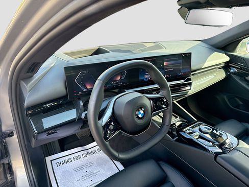 Used 2024 BMW 530i w/ Premium Package RWD image 25