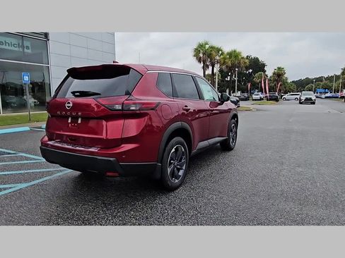 New 2026 Nissan Rogue SV image 32