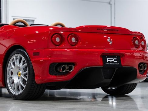 Used 2005 Ferrari 360 Spider RWD image 19