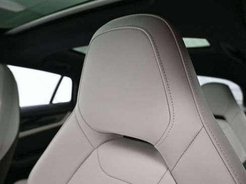 Certified 2026 Porsche Panamera image 19