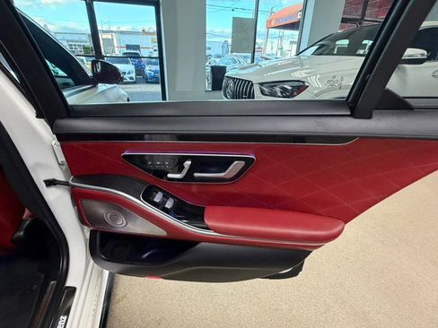 Used 2022 Mercedes-Benz S 580 S 580 4MATIC Sedan image 31