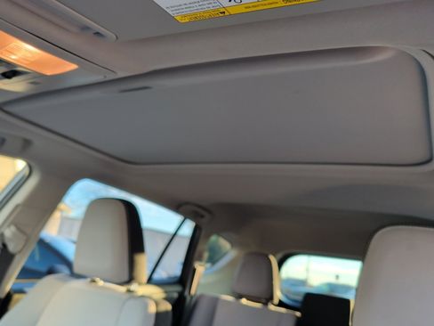 Used 2018 Toyota RAV4 XLE image 25