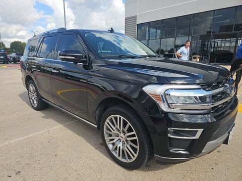 Used 2024 Ford Expedition Limited RWD image 22