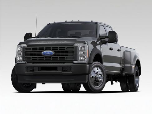 Used 2026 Ford F450 Platinum w/ FX4 Off-Road Package AWD/4WD image 2