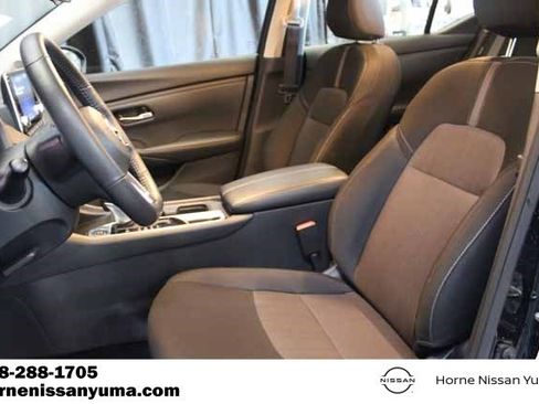 Used 2025 Nissan Sentra SV w/ All-Weather Package image 4