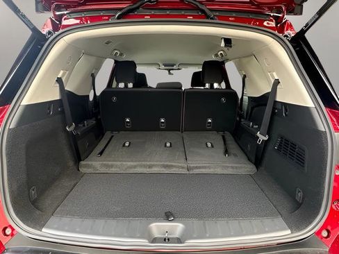 New 2026 Nissan Pathfinder SV AWD/4WD image 28