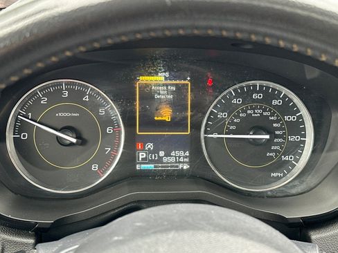 Used 2023 Subaru Crosstrek 2.5i Sport AWD/4WD image 28