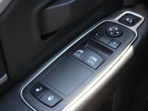 Used 2024 RAM 5500 Tradesman AWD/4WD image 17