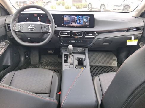 New 2026 Nissan Sentra SR w/ SR Premium Package FWD image 8
