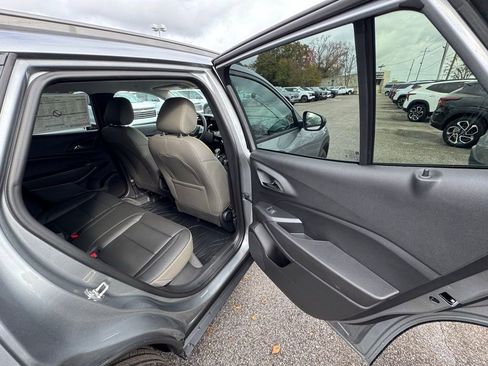 New 2026 Chevrolet Trax ACTIV w/ Driver Confidence Package FWD image 21