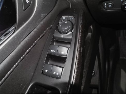 Certified 2023 Chevrolet Traverse LT image 29